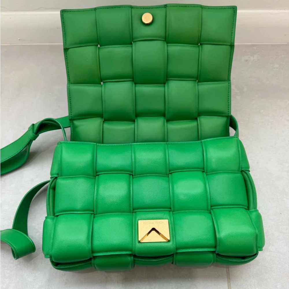 Bottega Veneta Borba Intreccio Napa: Grass green/ gold - Picture 8 of 13